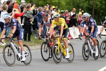 Mohoric vince la 7^ tappa al Tour, Van der Poel resta in giallo