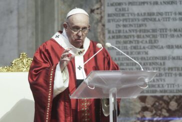 Papa, Vaticano "Decorso regolare e soddisfacente"