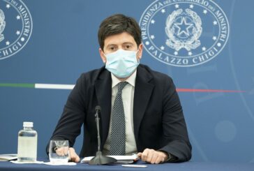 Tumore al seno, Speranza firma decreto "20 mln per test genomici gratis"