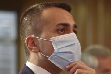 Di Maio "Scegliamo l'Italia per l'estate, sosteniamo le imprese"