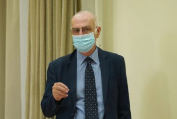 Covid, Rezza "Situazione si sta complicando, importante vaccinarsi"