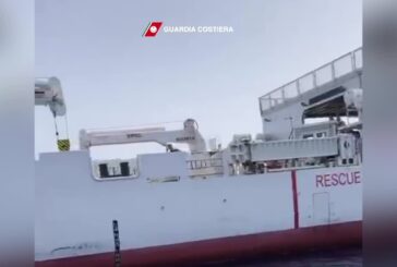 Robot individua relitto naufragio migranti Lampedusa, 9 cadaveri