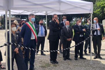 Un ulivo a ricordo delle vittime di mafia: l’impegno di Siena