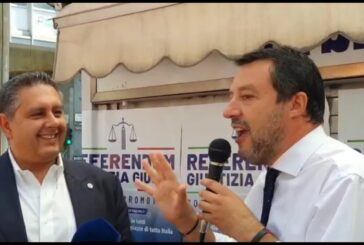 Euro2020, Salvini “Spero di inginocchiarmi non all’inizio ma alla fine”