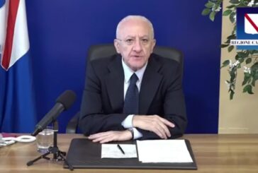 Covid, De Luca “Decisioni drastiche per un futuro più sereno”