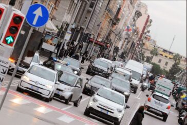 A luglio immatricolazioni auto in calo