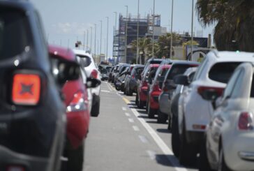 Covid riduce la mobilità degli italiani ma cresce l'uso dell'auto