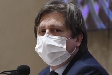 Sileri "80% vaccinati a metà settembre oppure si valuterà obbligo"