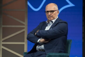 Ricciardi "Green pass solo ai vaccinati, un tampone non può bastare"