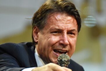 Conte "Sul reddito di cittadinanza nessun passo indietro"