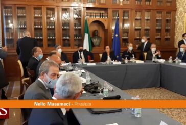 Incendi, Musumeci “Definire una nuova strategia”