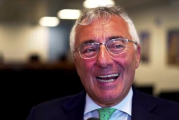 Solo metà degli italiani ha dimestichezza col web