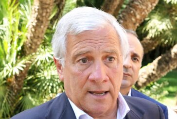 Green Pass, Tajani "Ok Draghi, voto commissione non divide centrodestra"