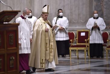 Afghanistan, Papa Francesco "Paesi accolgano chi cerca nuova vita"