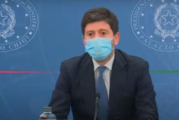 Vaccino, Speranza "Obiettivo 80% entro settembre alla nostra portata"