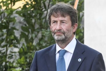 Franceschini "Napoli diventi sede festival omaggio a Pino Daniele"