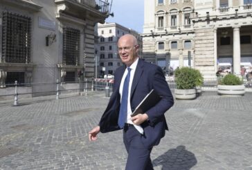 Governo, D'Incà "Fiducia serve ad accelerare per avere i fondi del pnrr"