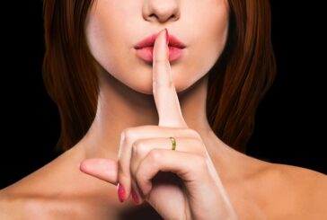 La Generazione Z crede nella monogamia ma senza il matrimonio