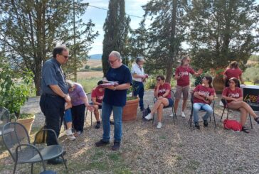 Il cardinale Lojudice in visita a Suvignano