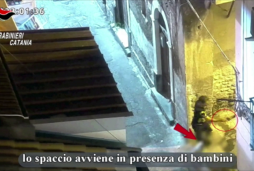 Bambini cassieri dei pusher a Catania, le immagini