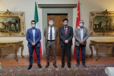 Il sindaco in visita al Console Generale Wang Wengang