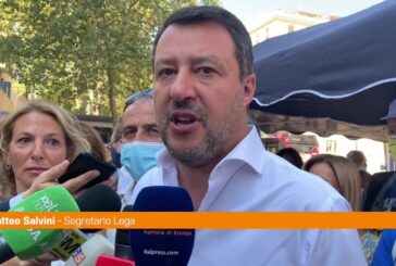Salvini: “No all’obbligo vaccinale, diamo fiducia agli italiani”