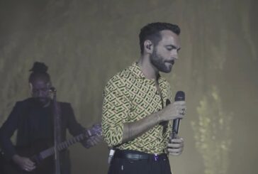 Supersalone, Mengoni si esibisce alla Triennale di Milano
