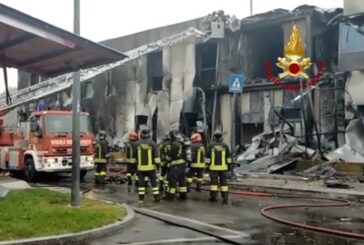 Aereo privato precipita nel Milanese, salgono a 8 le vittime