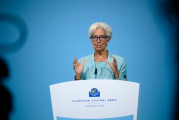 Ue, Lagarde "Entro fine 2021 ritorno Pil a livello pre-crisi"