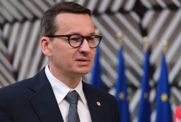 Polonia, Morawiecki "Non accettiamo ricatti dall'Ue"
