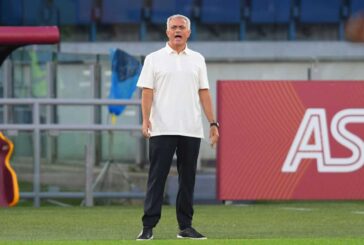 Mourinho difende i Friedkin "Qualcuno ride con le tasche piene"