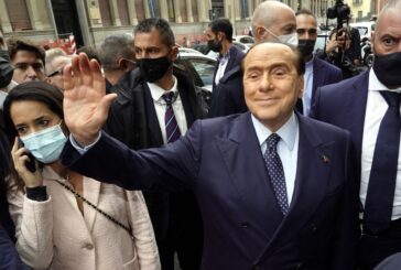 Governo, Berlusconi "Sarebbe irresponsabile un voto anticipato"