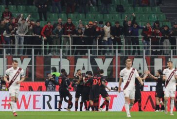 Giroud piega il Toro, Milan in testa aspettando il Napoli