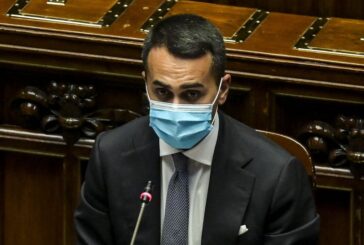 Di Maio "Nessuno scontro su reddito di cittadinanza, chiudere dibattito"