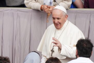 Papa "Il vertice sul clima dia risposte efficaci"