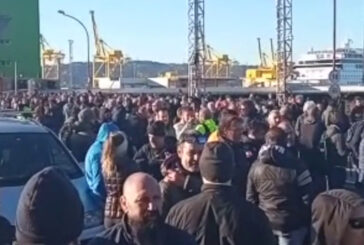 Green pass, a Trieste protestano i portuali