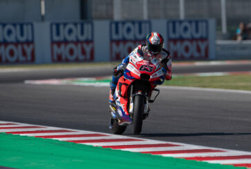 Motogp, Francesco Bagnaia vince il Gp dell'Algarve