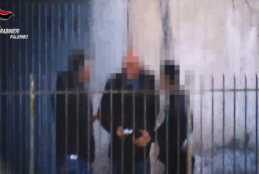 Scoperto supermercato della droga a Palermo, 57 arresti