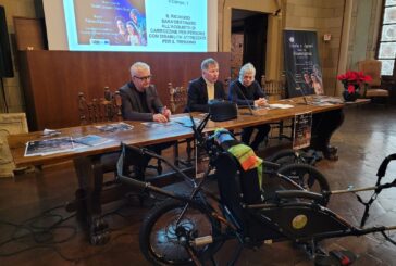 Il Comune acquista carrozzine da trekking