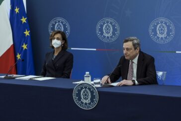 Il Cdm vara la riforma della giustizia, Draghi "Non porremo la fiducia"