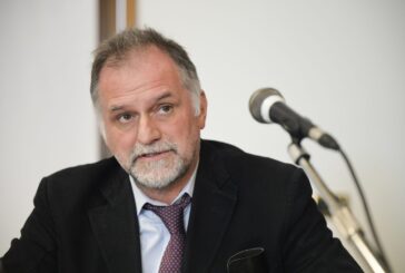 Covid, Garavaglia "Riaprire tutto ad aprile come la Francia"