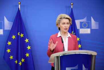 Ucraina, Von der Leyen "Pronti a reagire in caso di attacco"