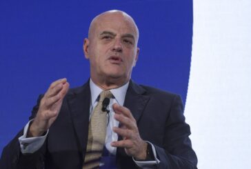 Eni, Descalzi "Nel 2021 abbiamo raggiunto risultati eccellenti"