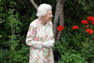 UK, la regina Elisabetta positiva al Covid, sintomi lievi