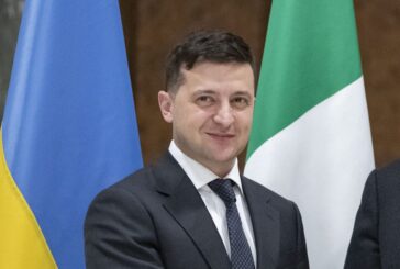 Ucraina, Zelensky "Non abbiamo paura della Russia, non cediamo nulla"