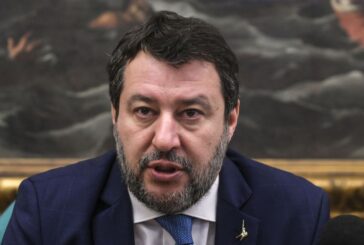 Ucraina, Salvini "Sanzioni ultima opzione, lavorare per la pace"