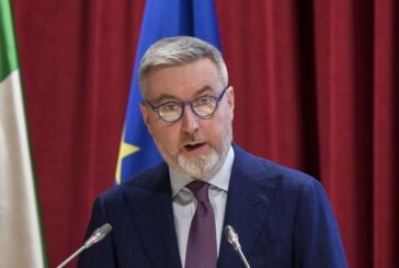 Ucraina, Guerini "La Russia faccia un passo indietro"