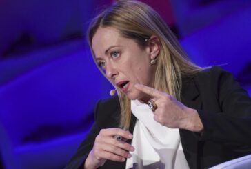 Governo, Meloni "Vedo fibrillazioni, difficilmente andrà avanti"