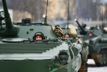 Ucraina, battaglia a Kiev, Zelensky rifiuta offerta Usa di evacuare