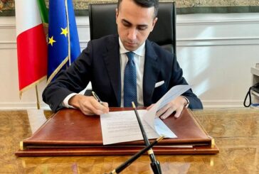 Di Maio firma delibera per l'erogazione di 110 mln al popolo dell'Ucraina
